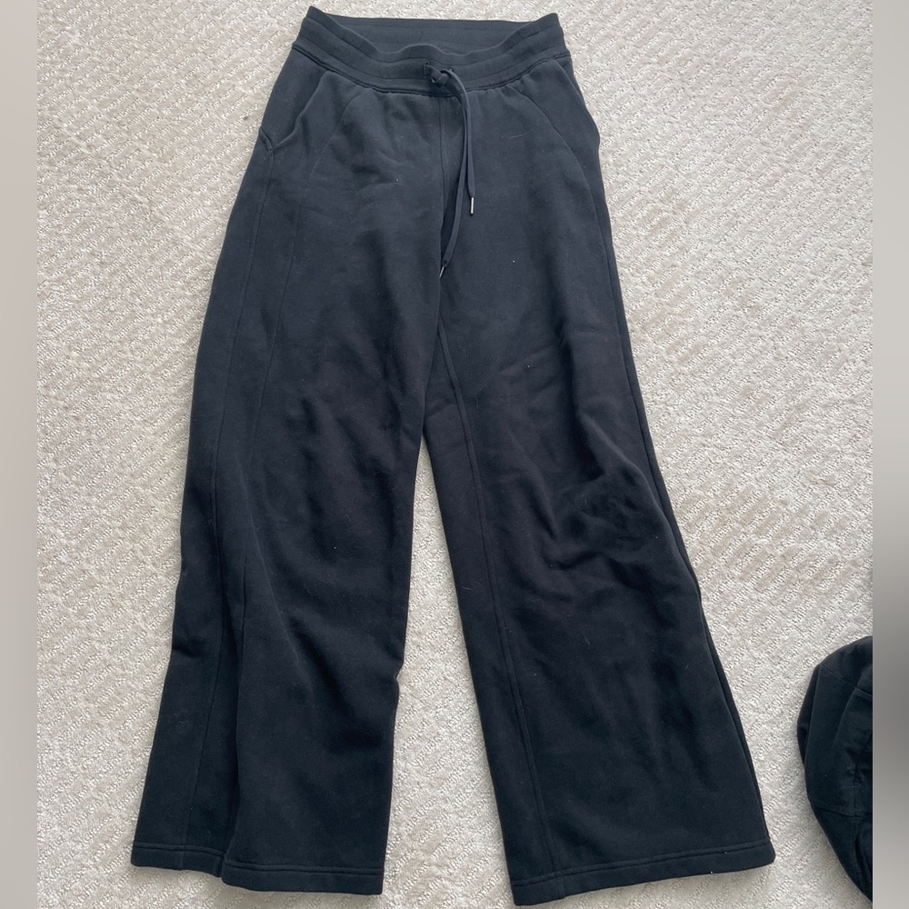Lululemon SCUBA Wide Leg Sweatpants